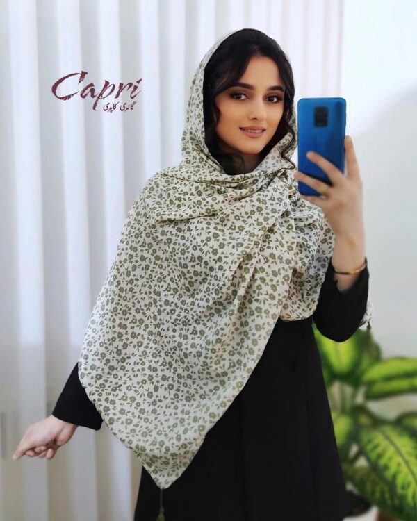 گالری شال و روسری کاپری
