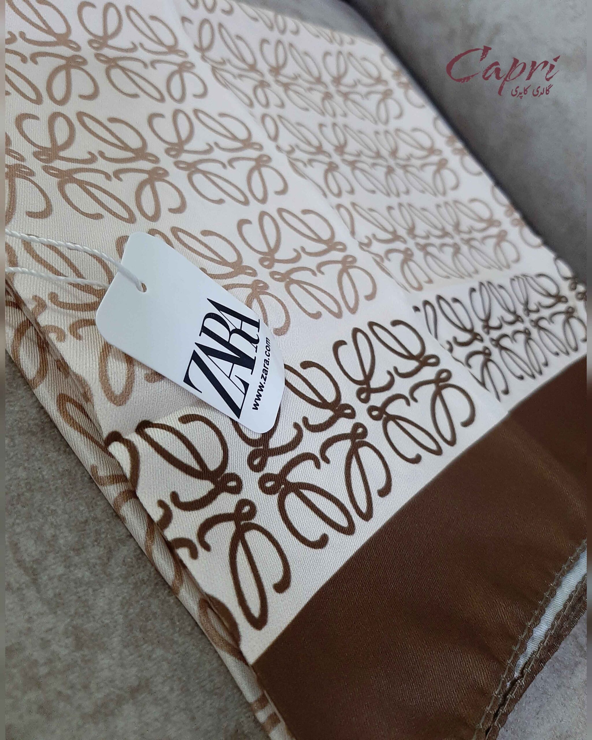 روسری ابریشم توییل
